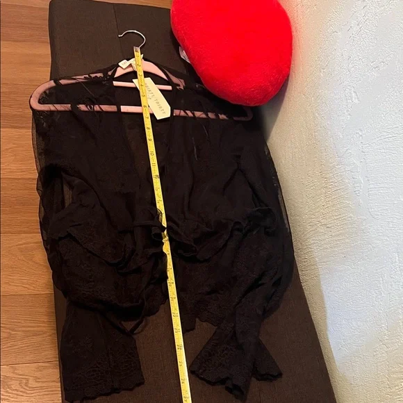 #1444** Black Sheer Lace Top - Picture 5 of 7